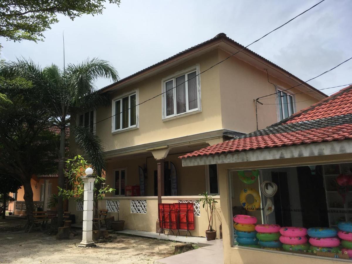Spot On 89661 Dee Wana Resort 2 Pasir Puteh Exterior foto
